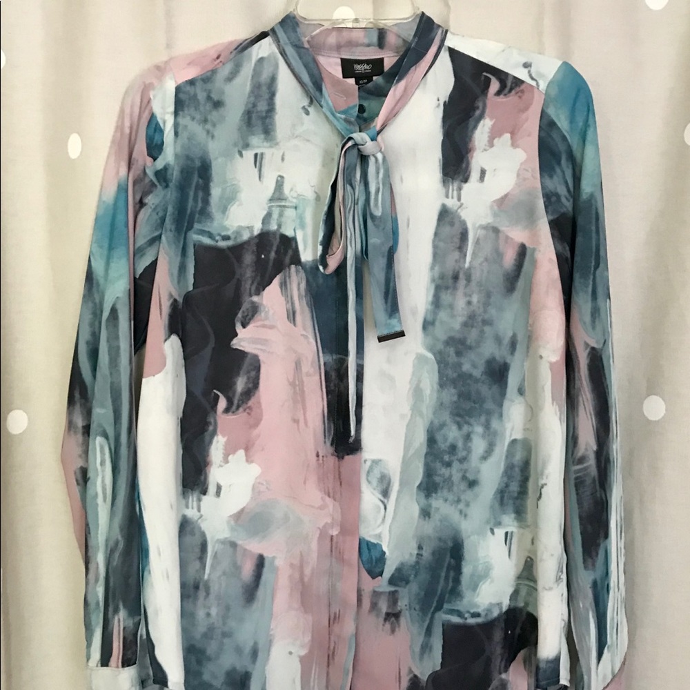 Pastel blouse